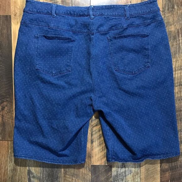 Ruby Rd. Jean Denim textured Shorts plus SZ 18W walking shorts - Picture 2 of 4